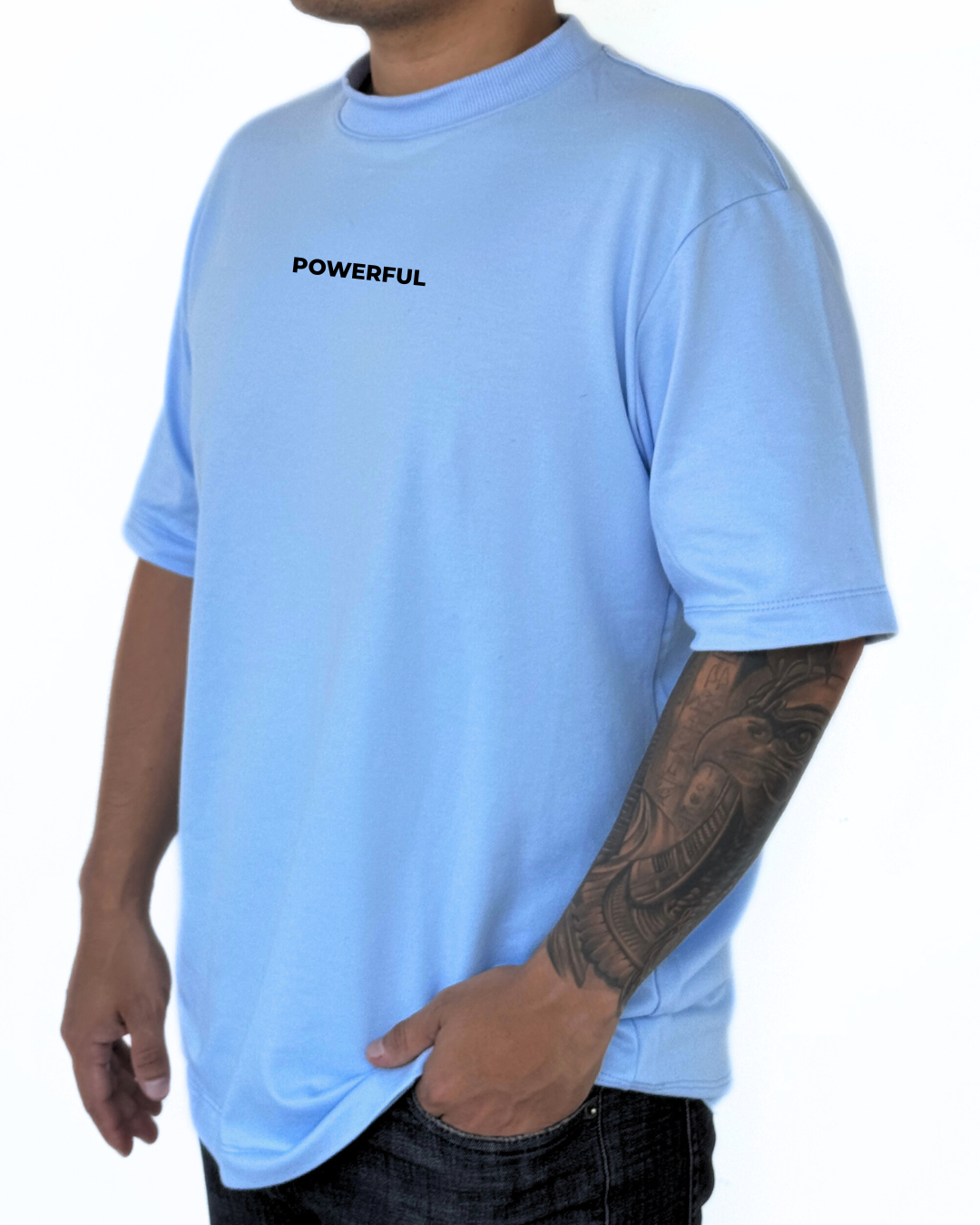 Camiseta Oversize Burda 240G Azul Bebé-Negra