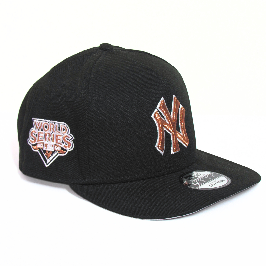 Gorra negra New Era New York palo de rosa