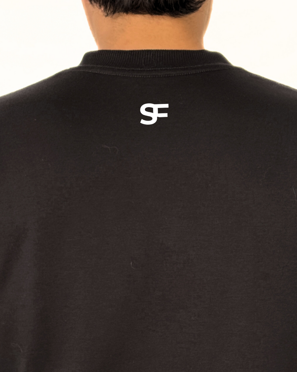 Camiseta Oversize Burda 240G Negro-Blanca