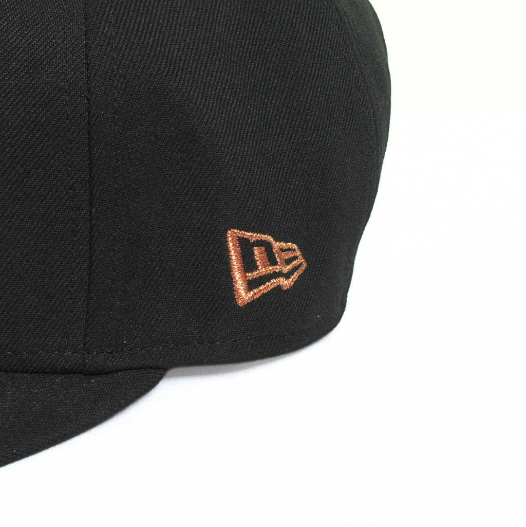 Gorra negra New Era New York palo de rosa