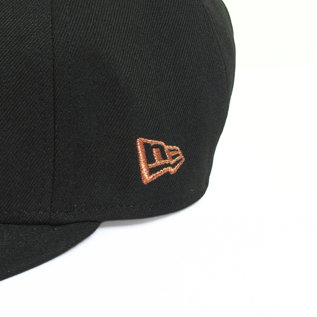 Gorra negra New Era New York palo de rosa