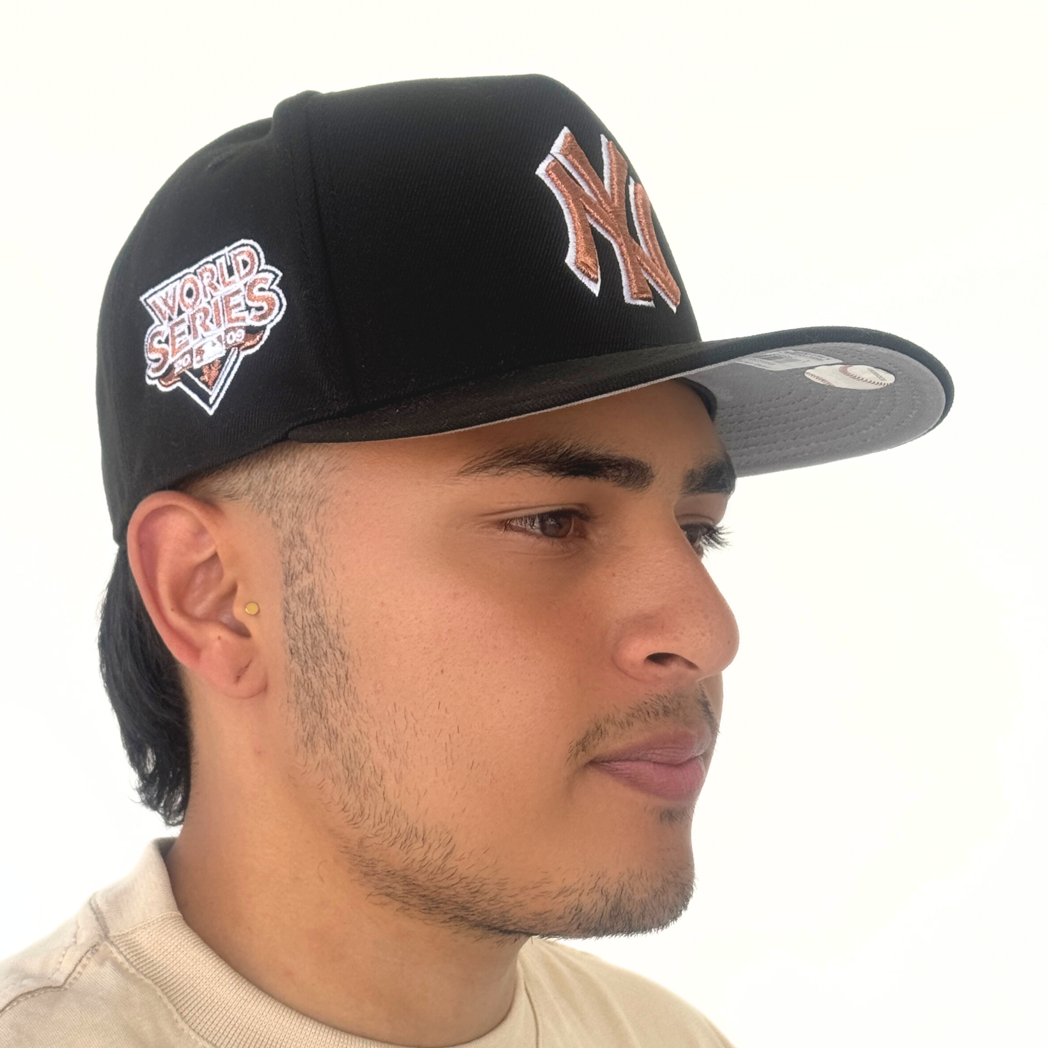 Gorra negra New Era New York palo de rosa