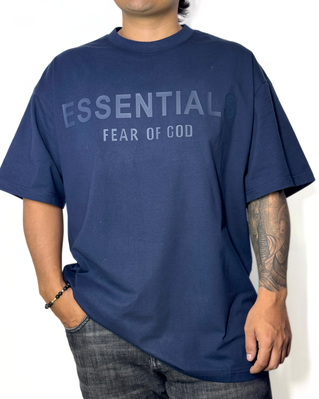 Camiseta Oversize ESSENTIAL Azul oscuro
