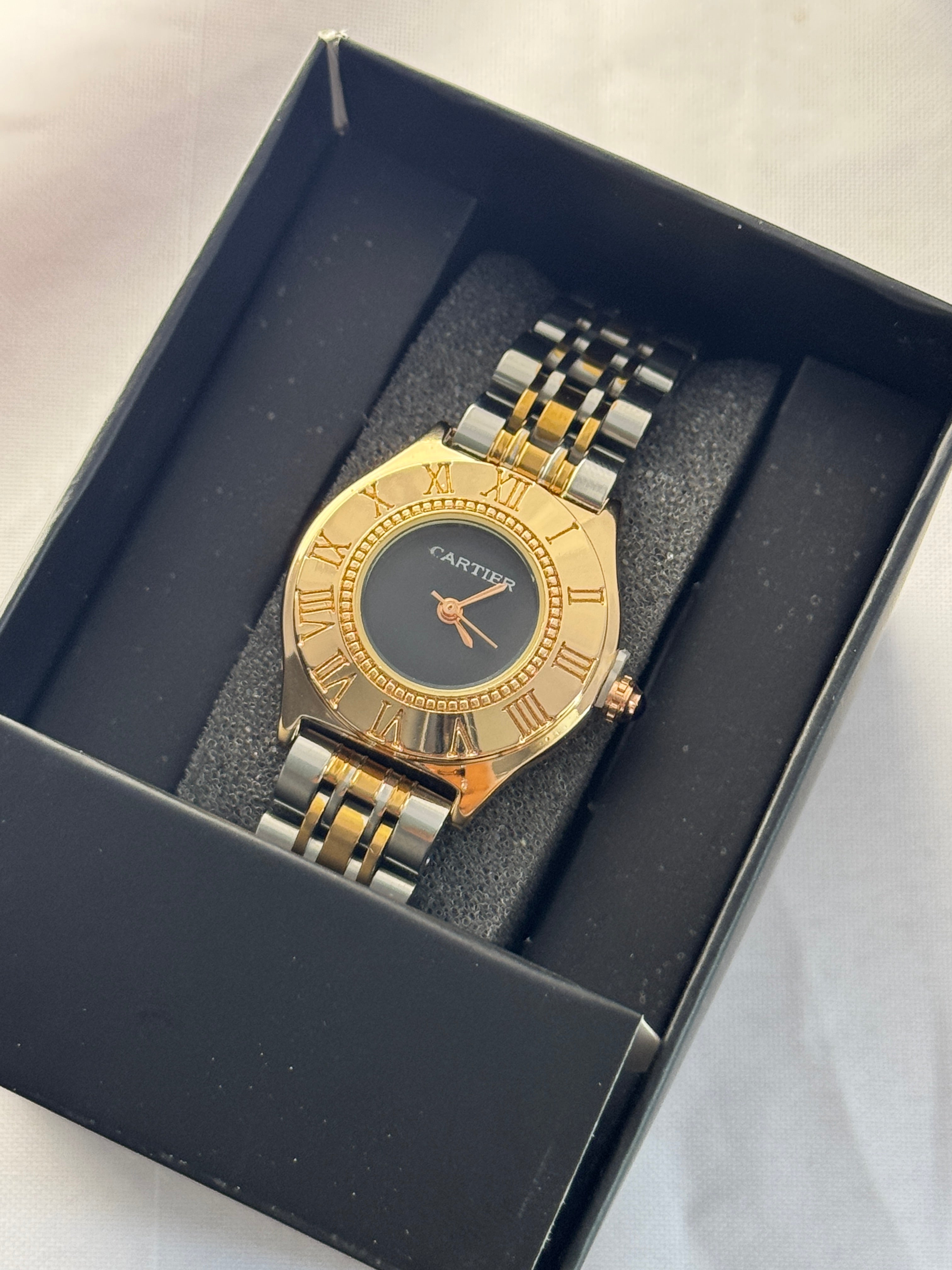 Reloj Crtr Rd Mujer Bicolor Oro Rosa Tablero Negro