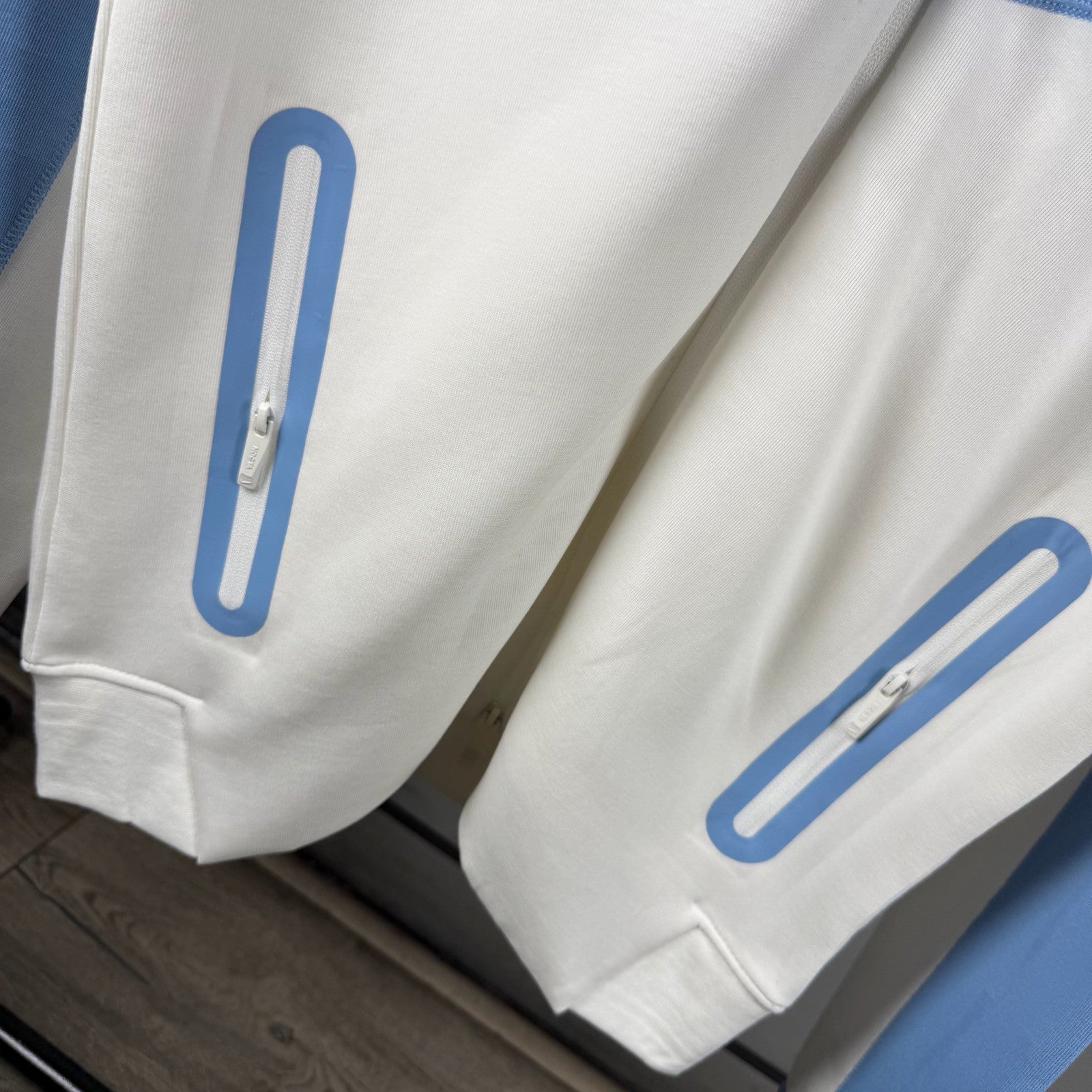 Tech Set Premium Azul cielo