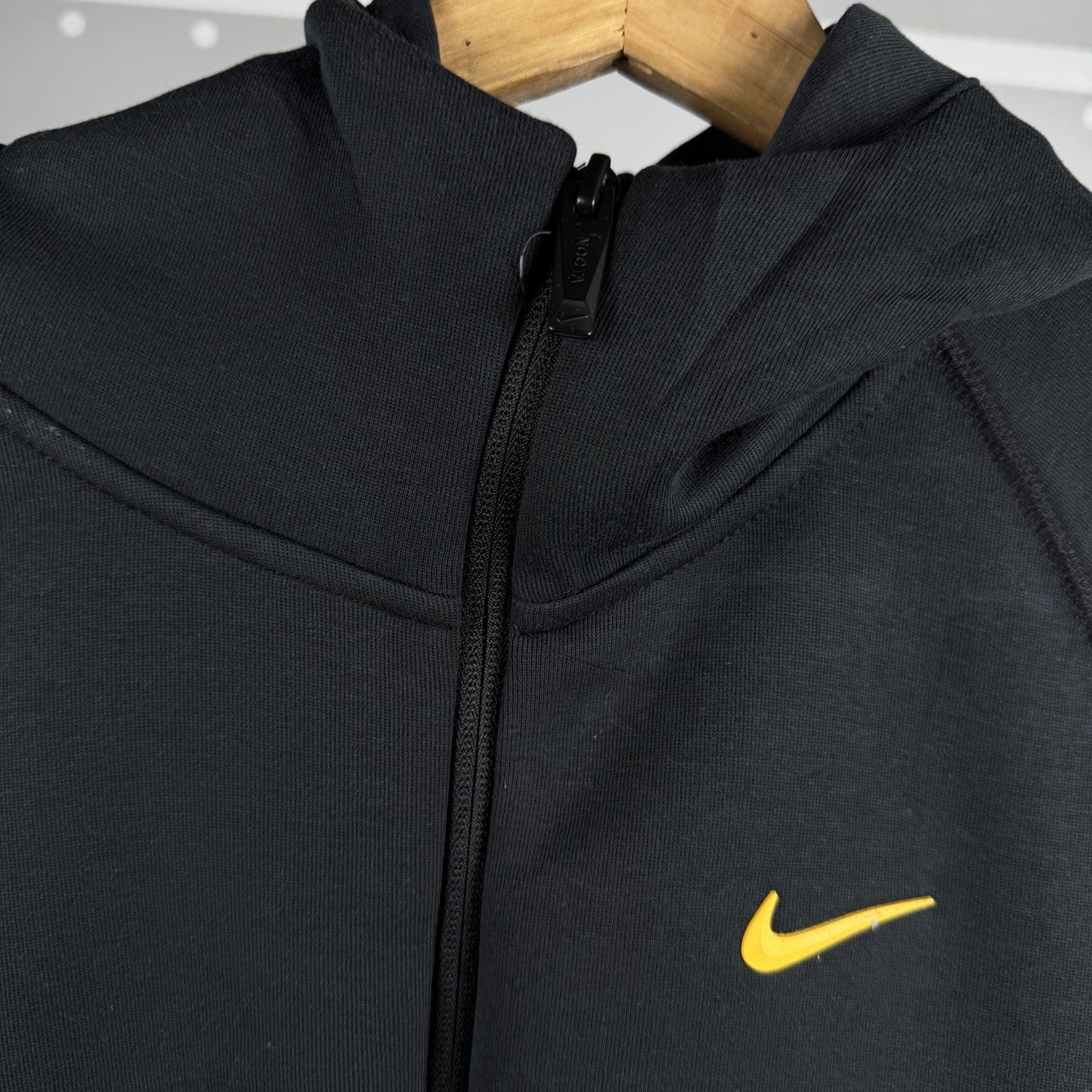 Tech Set Premium Negro
