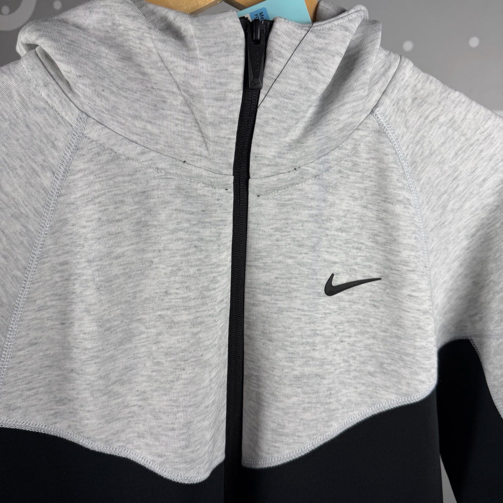 Tech Set Premium Gris