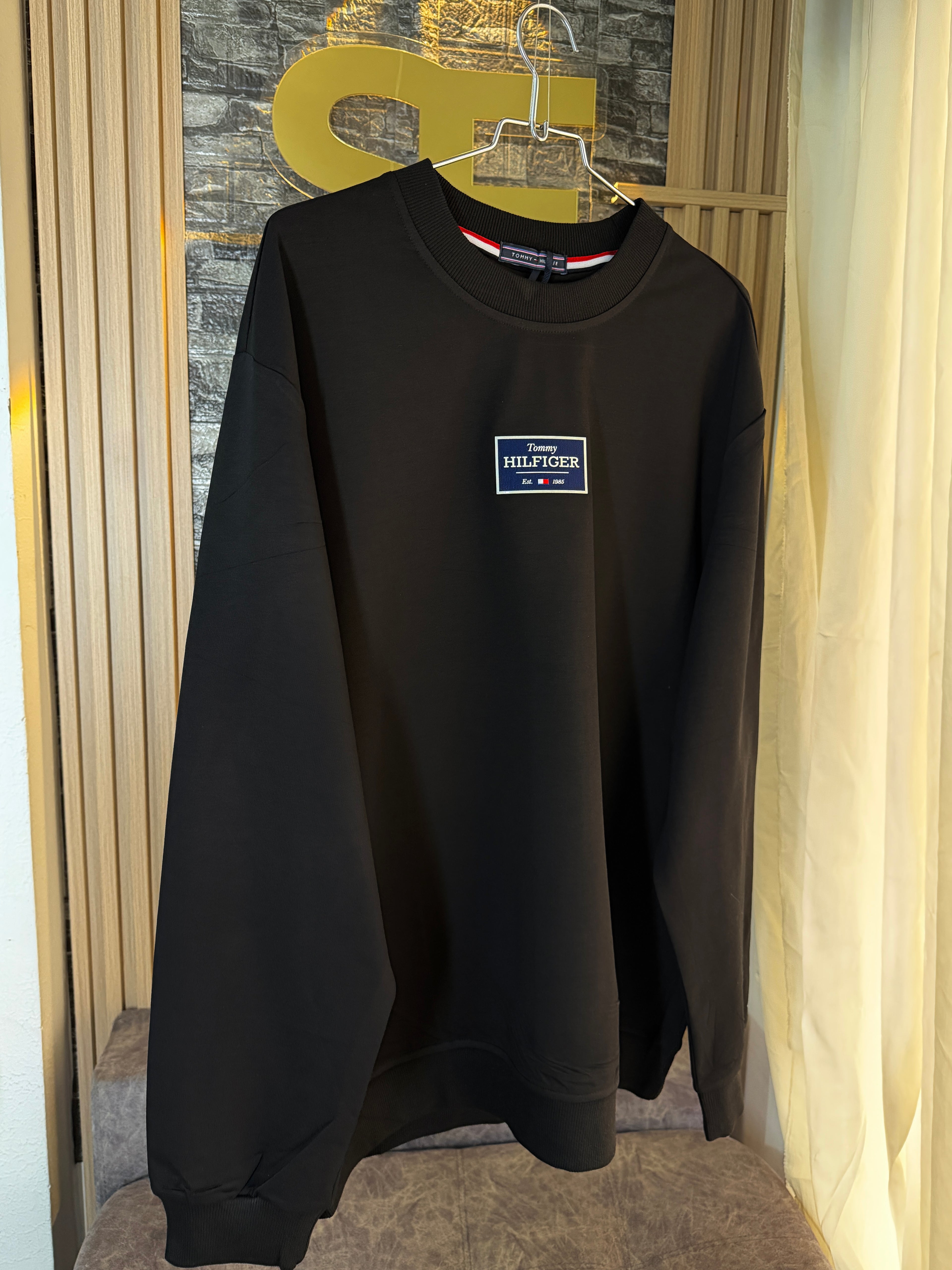 Buzo Algodón Negro TomHger