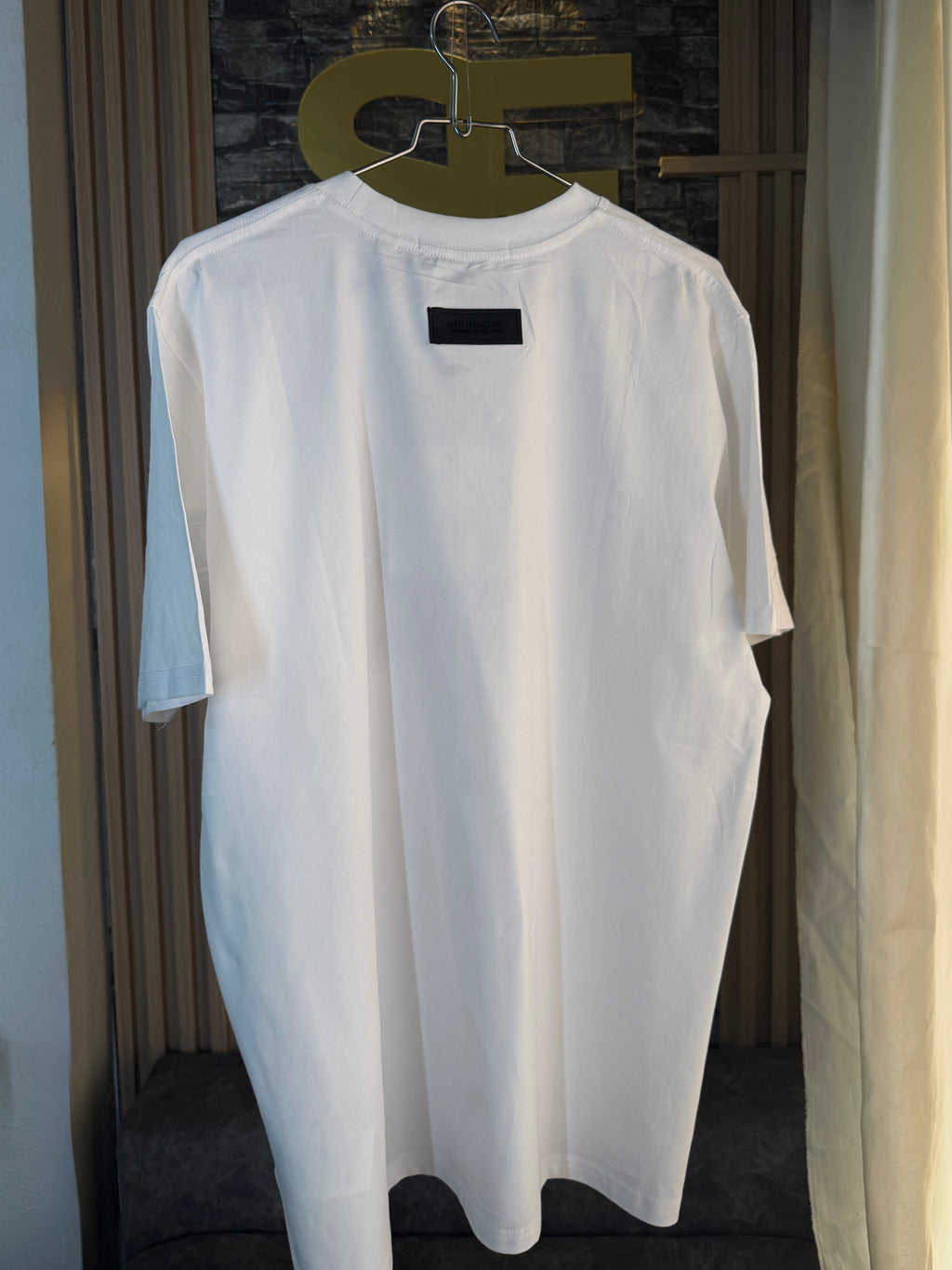 Camiseta Blanca GVNCHY