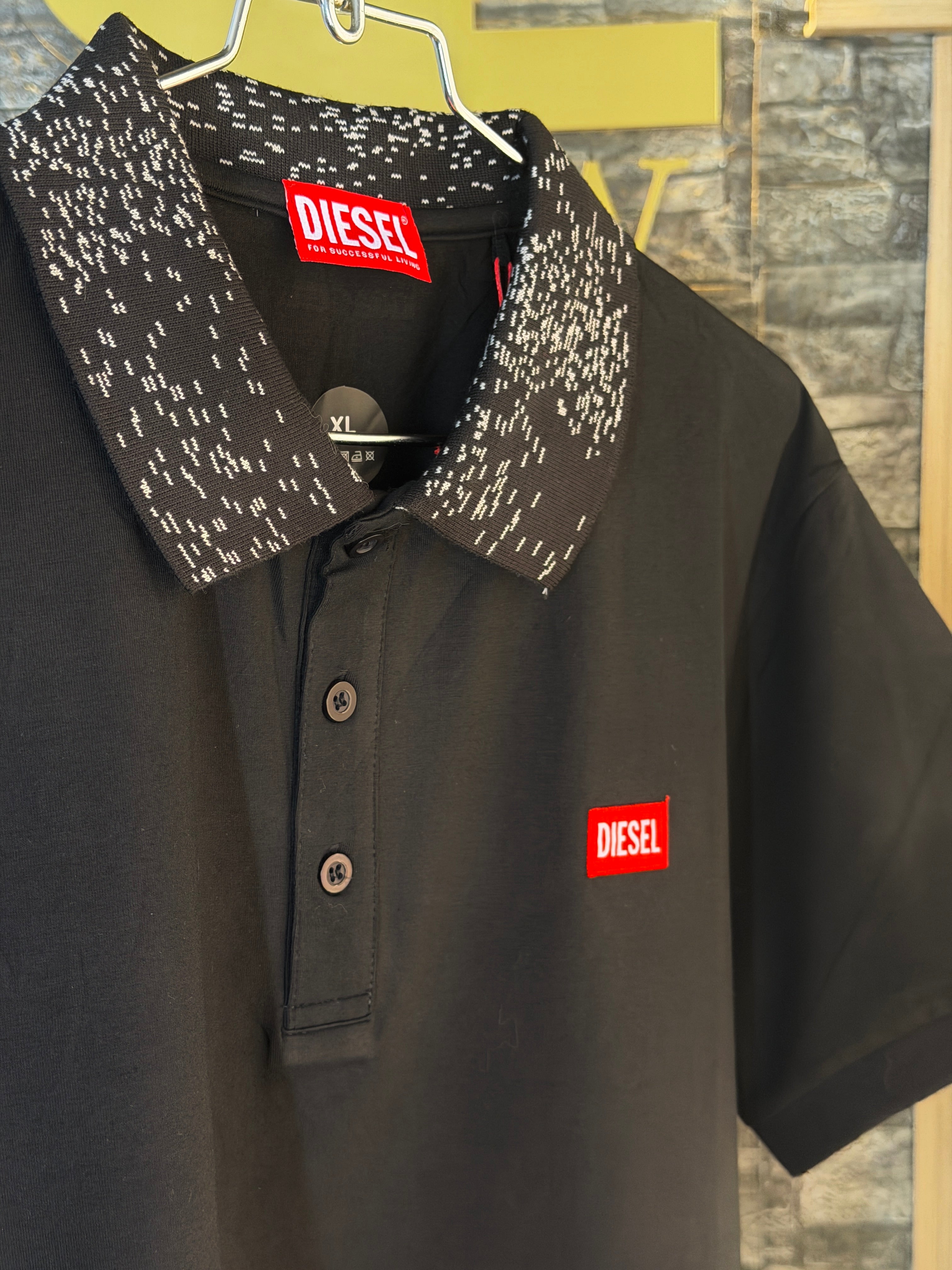Camiseta tipo polo Negra Dsel