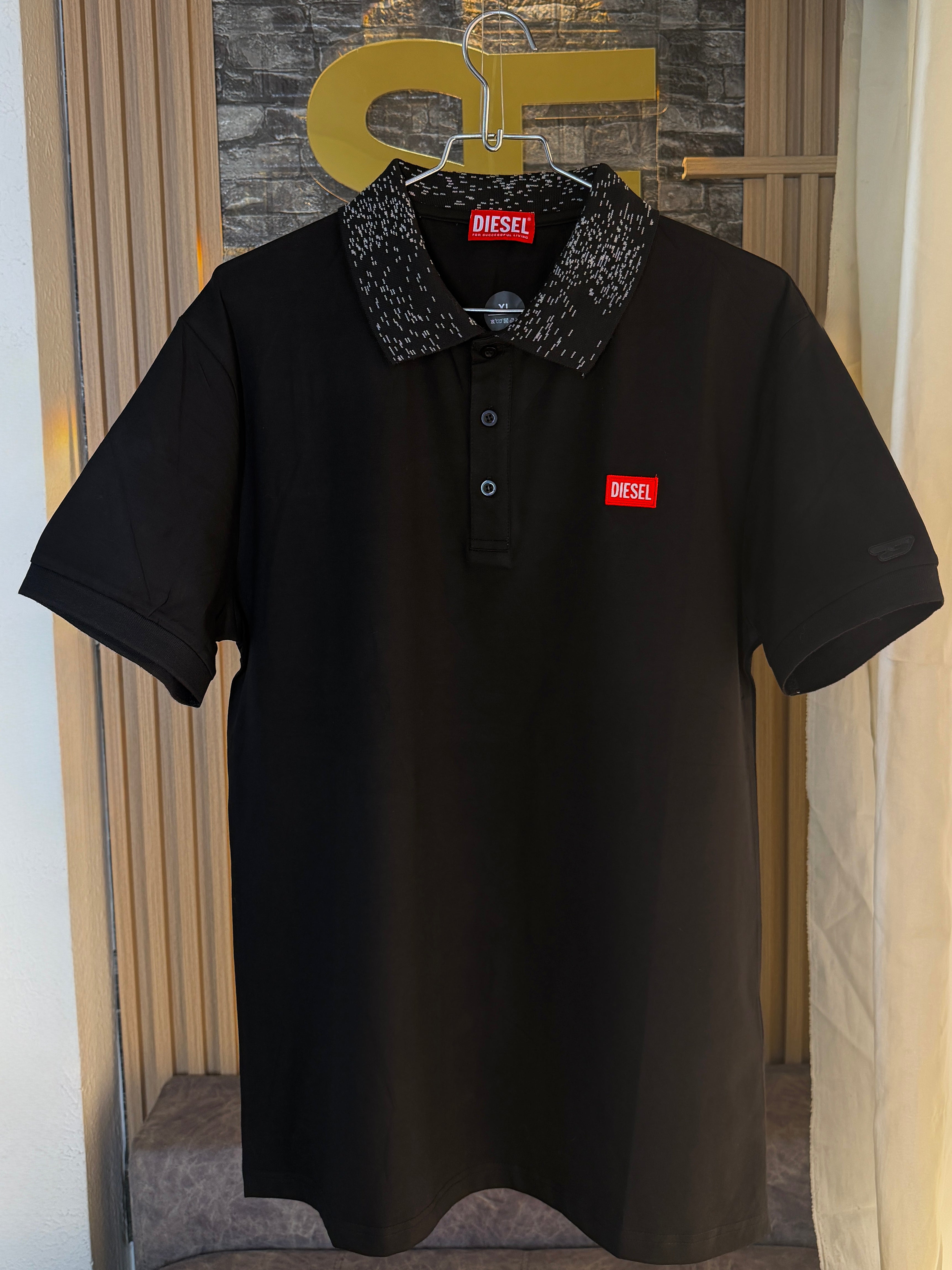 Camiseta tipo polo Negra Dsel
