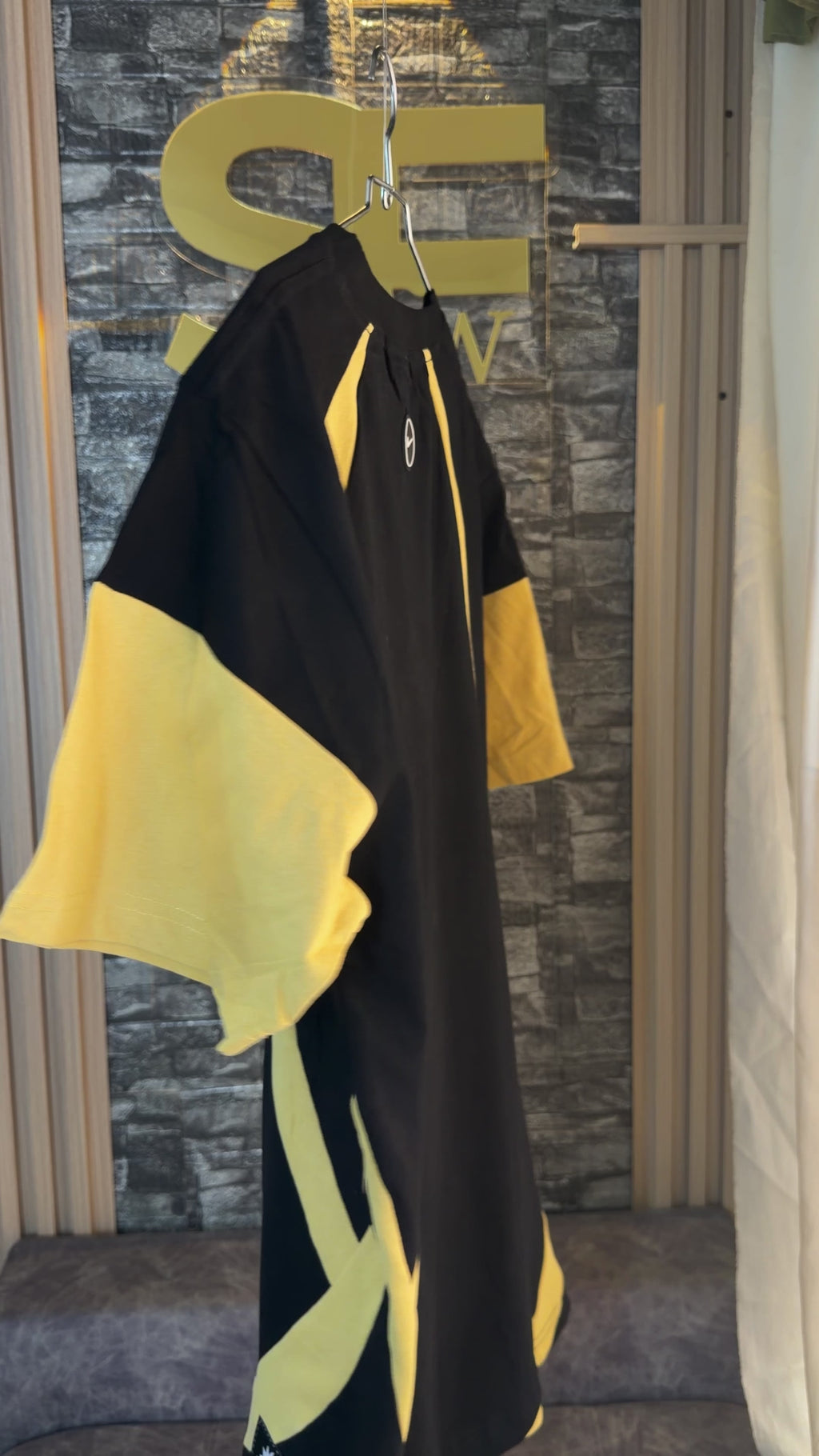 Camiseta Amarillo-Negro NK